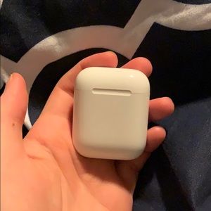 Apple AirPods